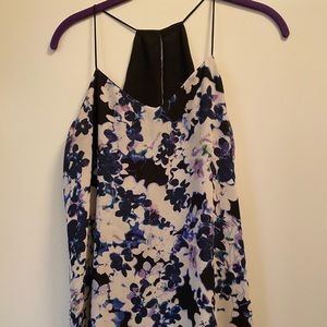 Express floral top size M